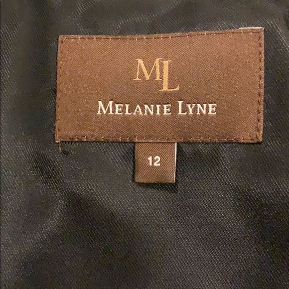 Blazer - Picture 3 of 5